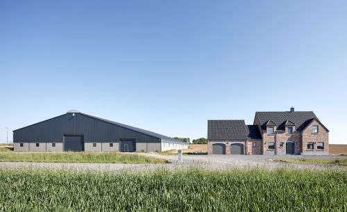 HABITATION J HABITATION J